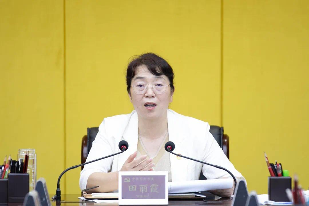 东方召开"三防"工作会议 部署落实防御台风"圆规"各项工作