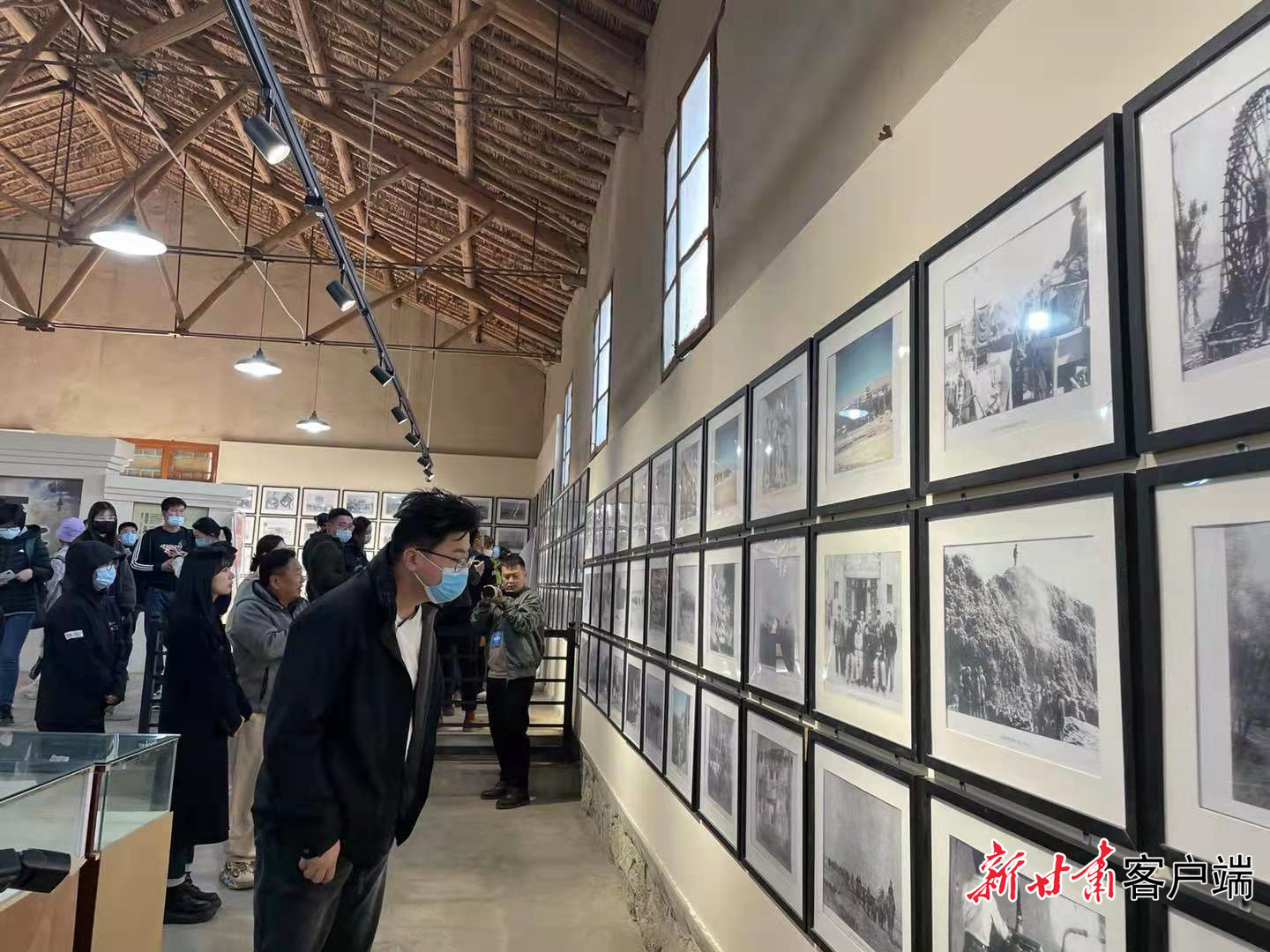 带着“飞天”梦，他打造了敦煌莫高里工匠村