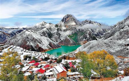 卓尼县九甸峡秋色惹人醉 杨燕鹏