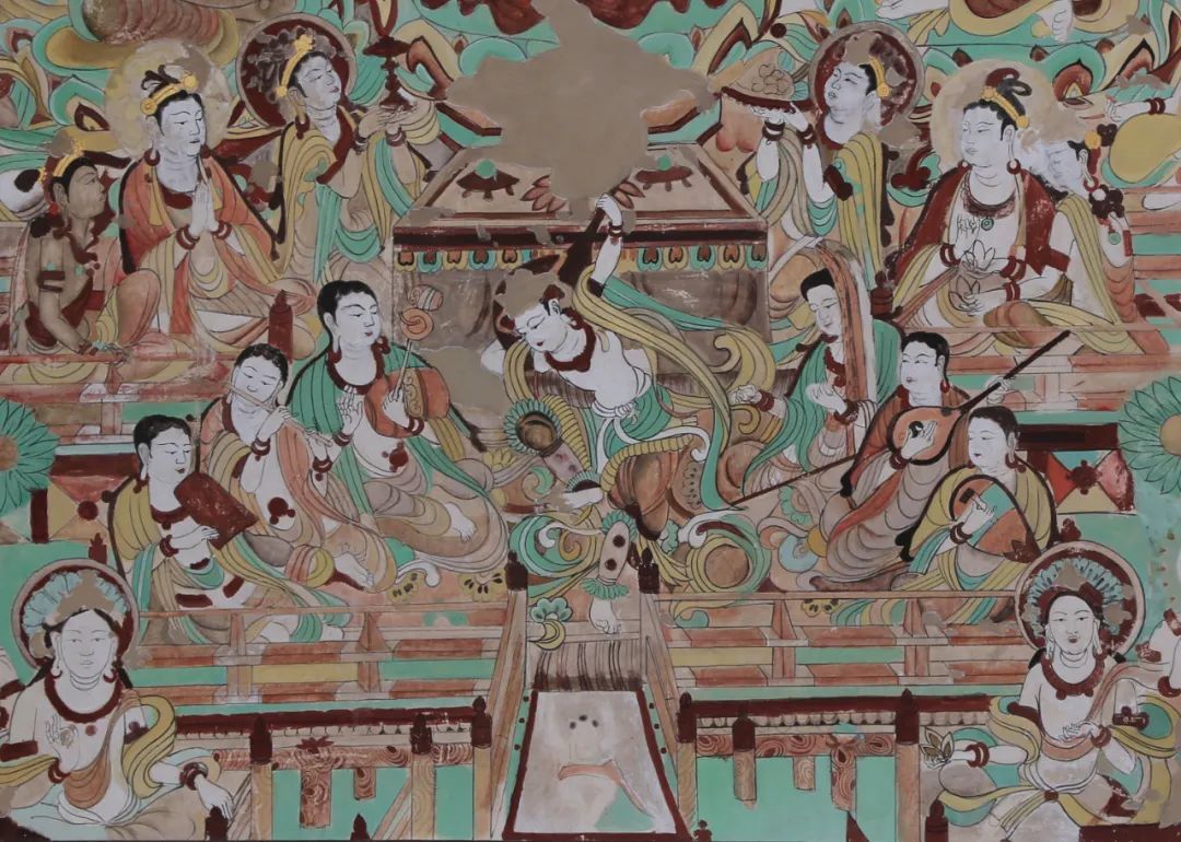 ▲敦煌壁画中的伎乐图，中间为著名反弹琵琶形象。