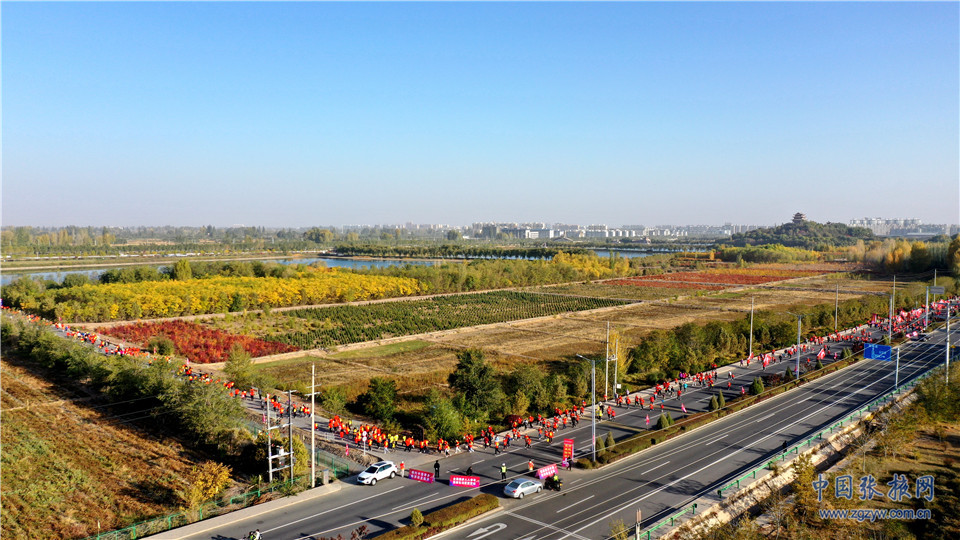 数千名运动爱好者张掖临泽热力开跑 齐享体育盛事