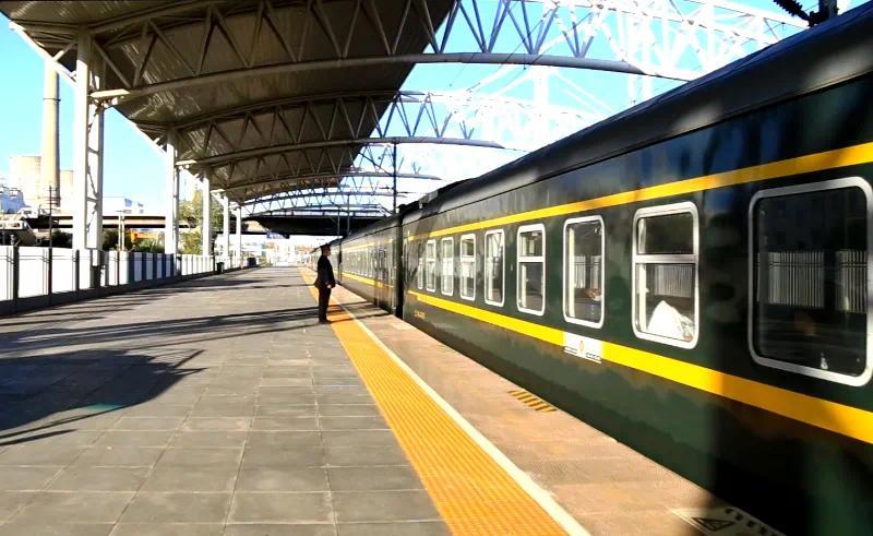 全面升级哈铁绿皮车即将退出历史舞台