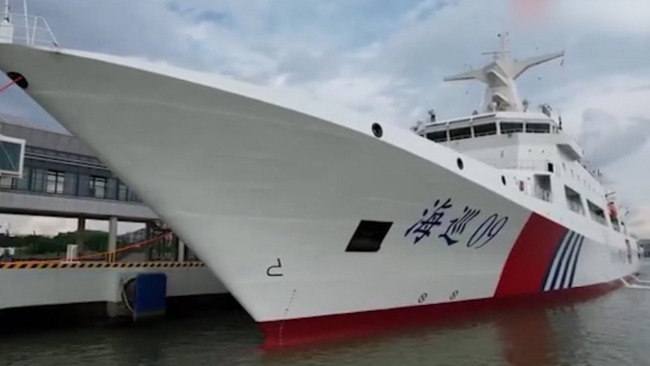 震撼！中国首艘万吨级海事巡逻船正式列编