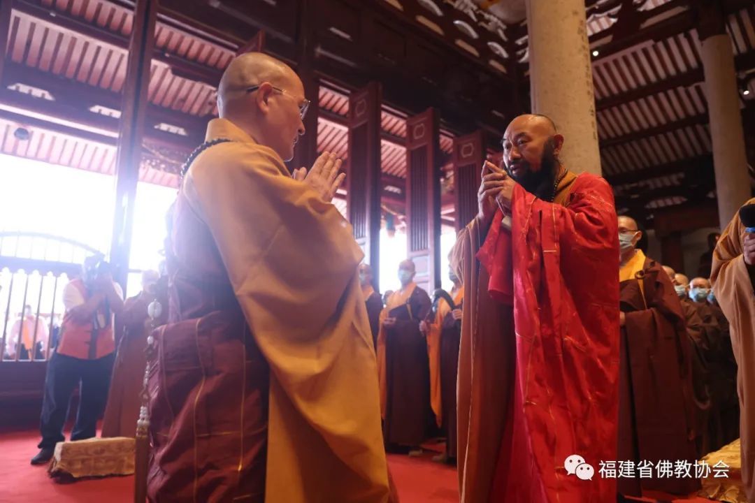 本性法师荣膺莆田南山广化寺方丈