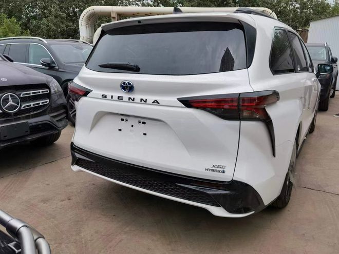 平行进口21款油电混合塞纳现车价格直降