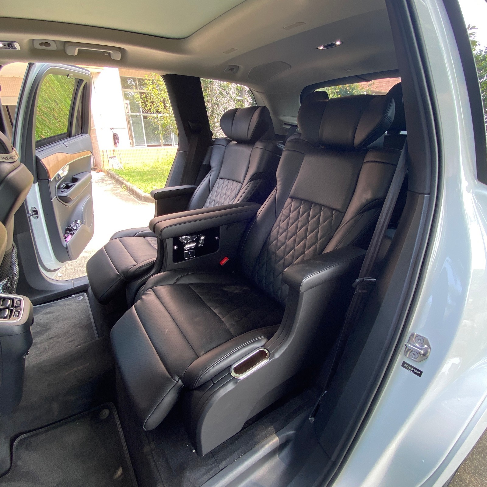 suv/越野车专业航空座椅生产厂家,各类suv/越野车型均具备研发能力,并