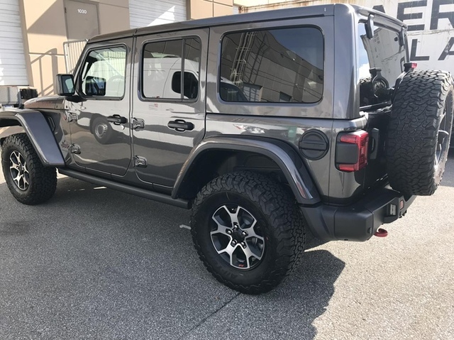 21款吉普牧马人全国分期现车颜色全