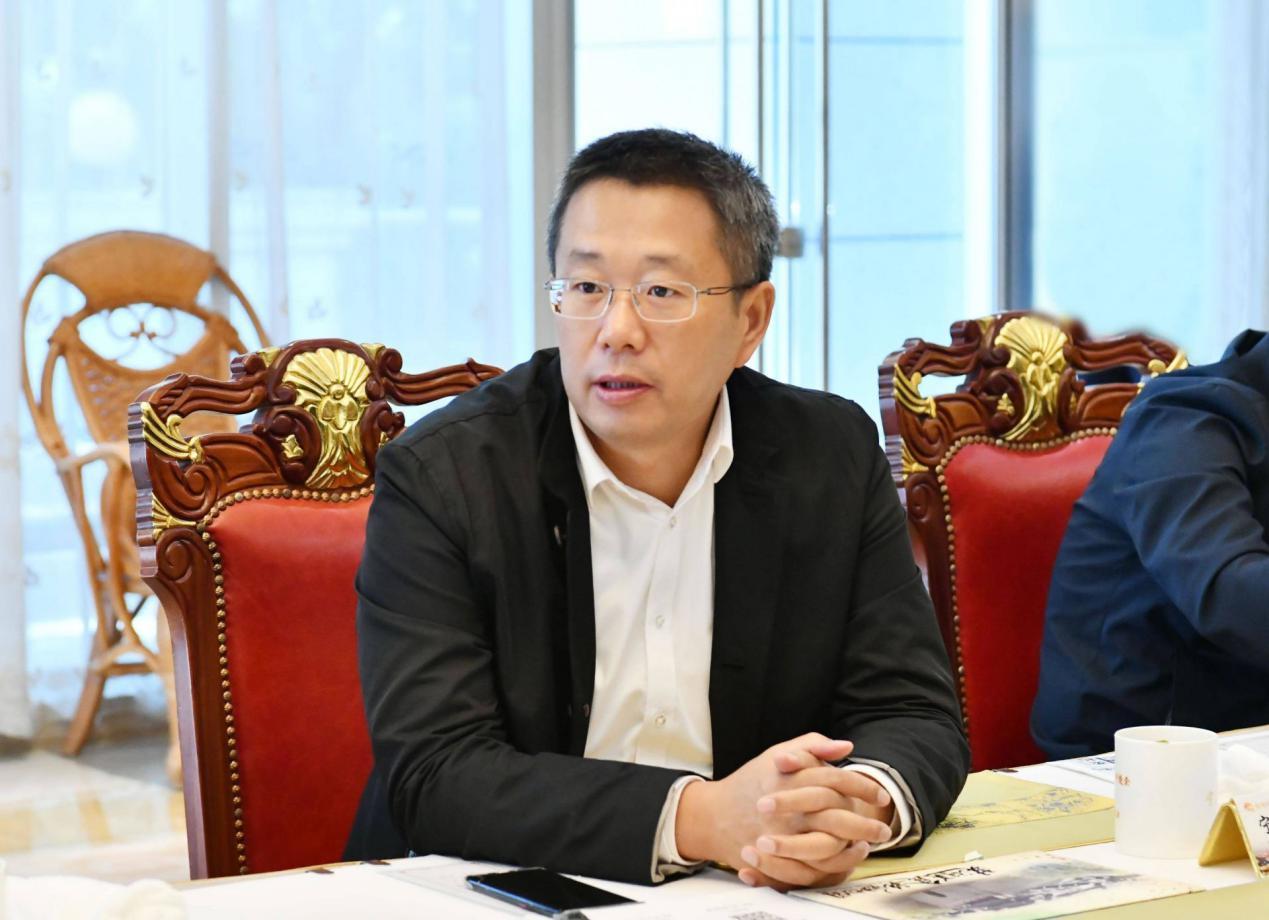 培养高技能人才助力最美夕阳红芜湖医药卫生学校领导刘会林应邀参加第