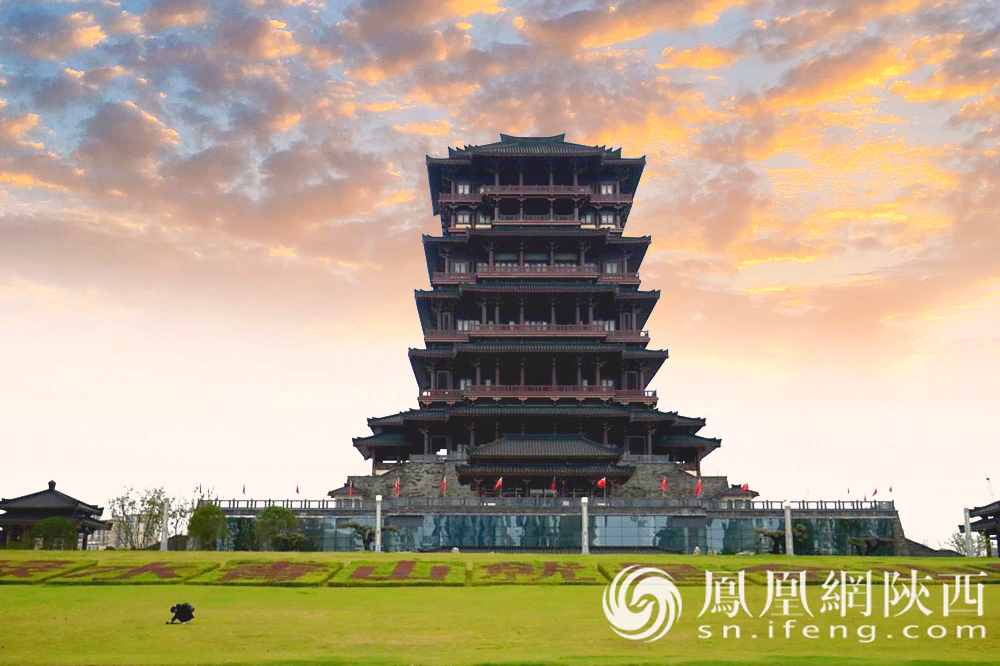 汉中天汉湿地公园：生态修复让乱石滩变江南风情街