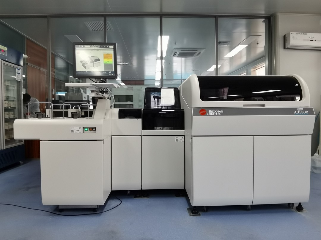 美国贝克全自动生化分析仪.jpeg