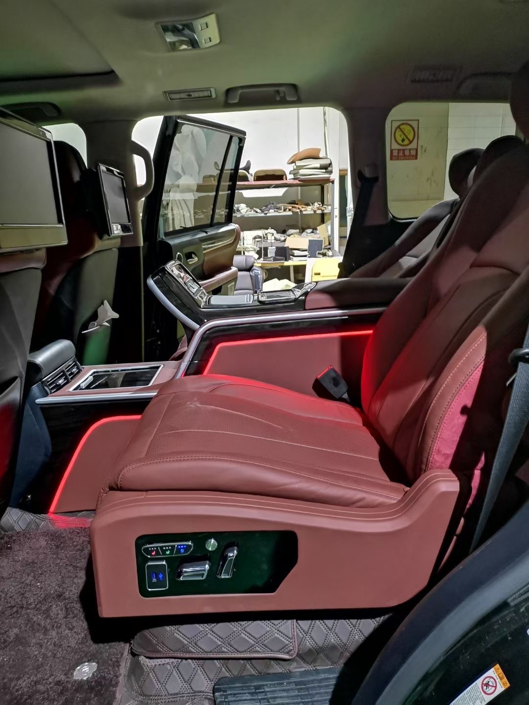 雷克萨斯lx570改装航空座椅
