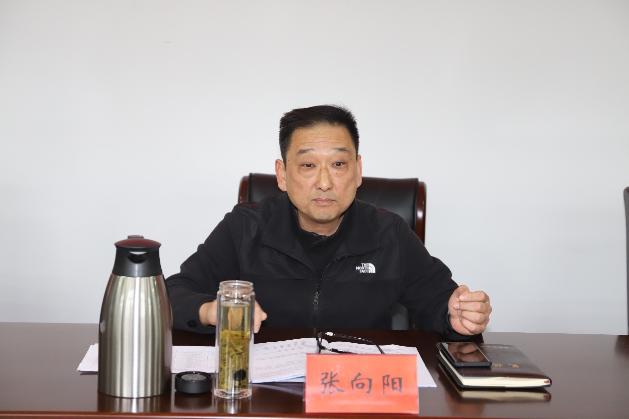 张向阳指出,优化营商环境是信阳经济社会高质量发展的"生命线",是加快