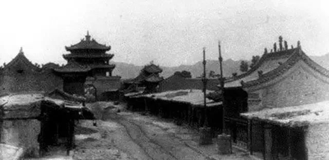 1940-1950年代的永昌钟鼓楼（南街）