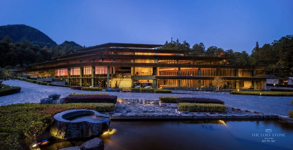 不用飞日本,国内19家温泉酒店,够你泡好几个冬天!_凤凰网