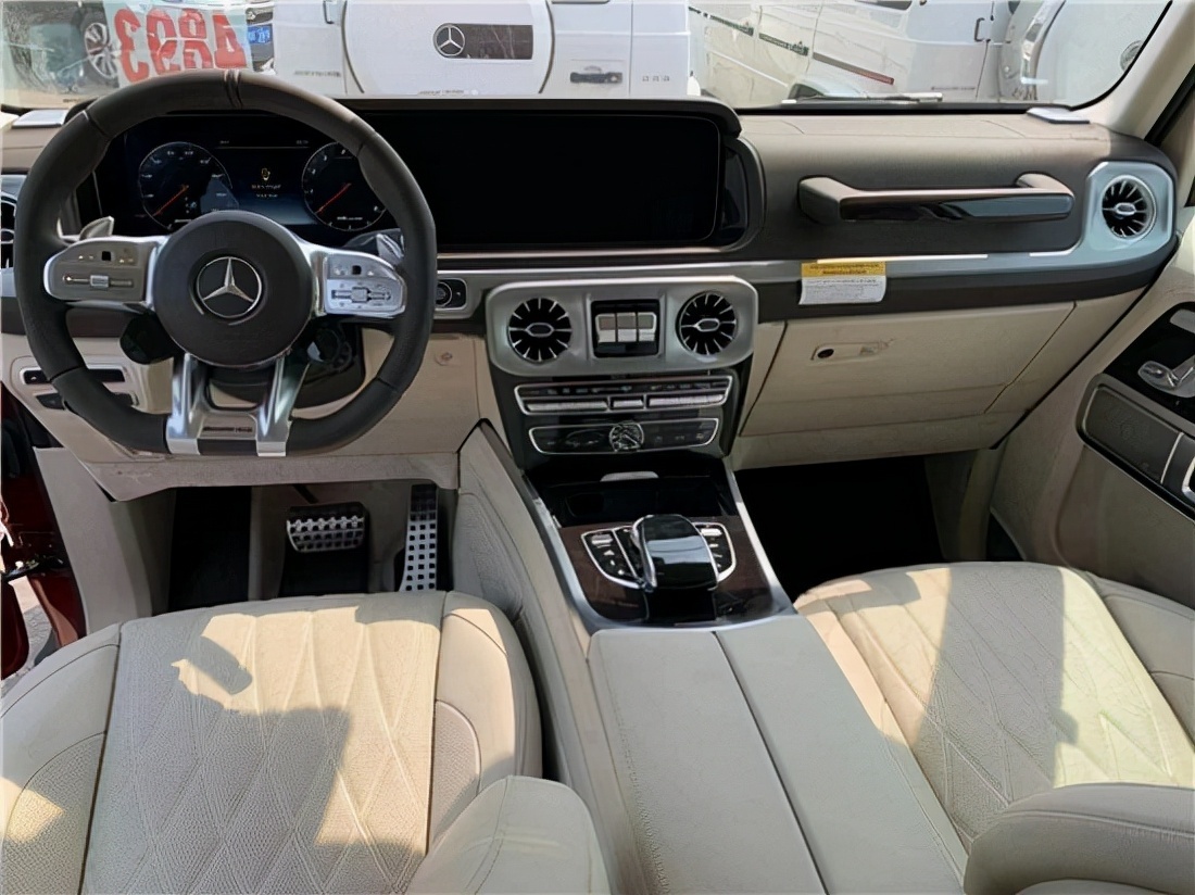 全新的钢铝混合结构21款奔驰g63特价