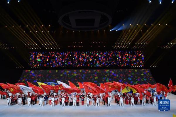 全国第十一届残运会暨第八届特奥会闭幕式在西安举�行