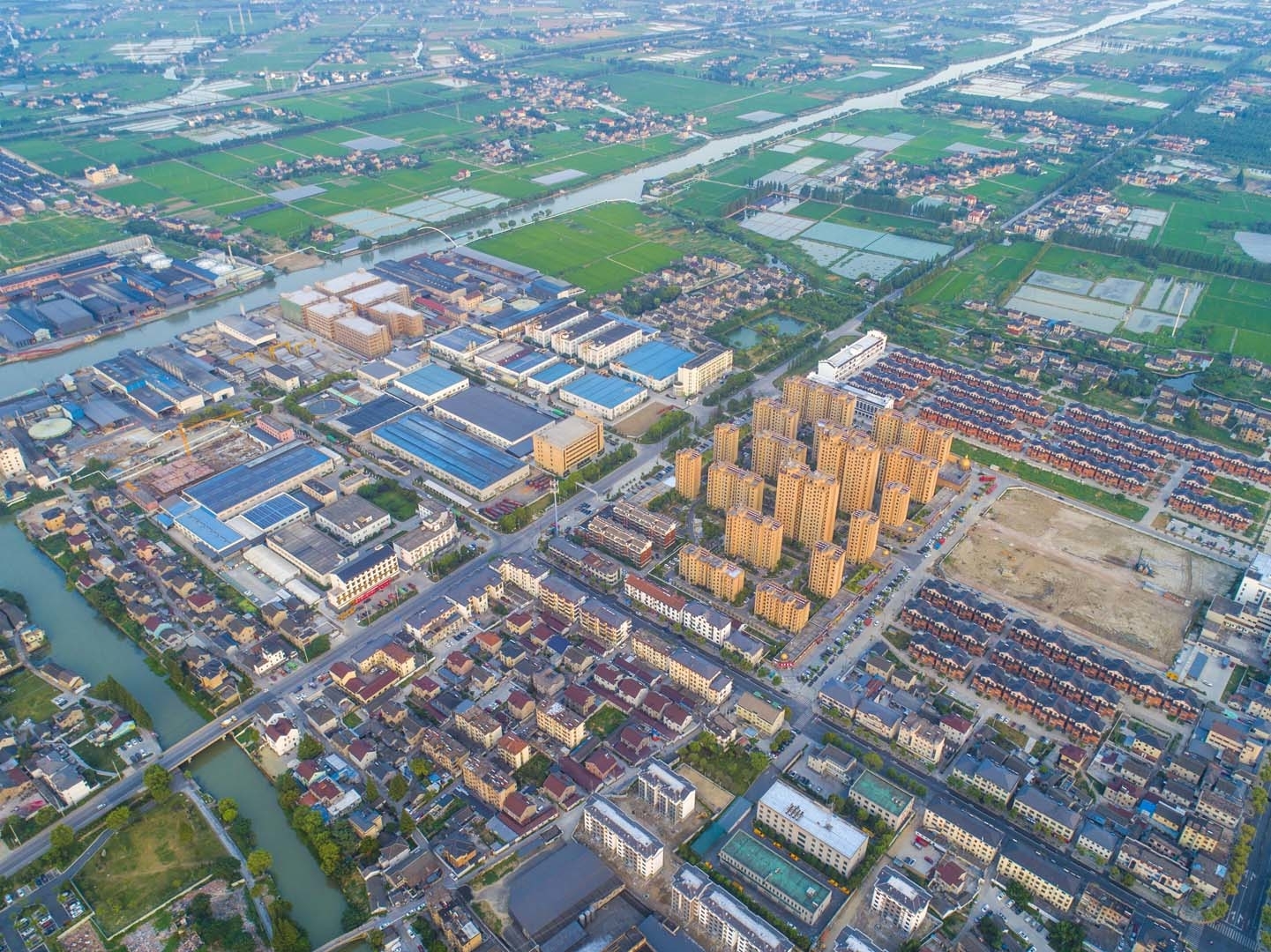 老镇沈荡61党代会巡礼锚定目标未来五年我们这么干