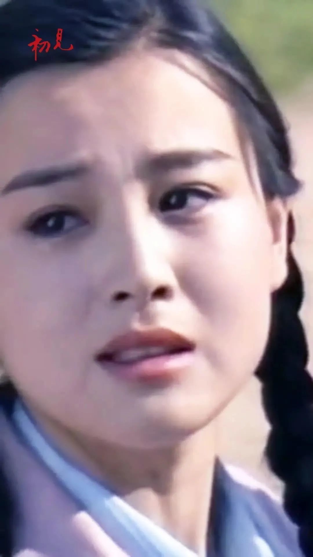 毛阿敏一曲《女人不是月亮》深情凄婉,唱出了女人一生的坎坷命运