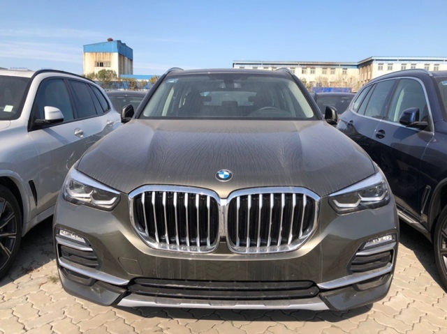 20款宝马x5 插电混动 现车促销 可分期