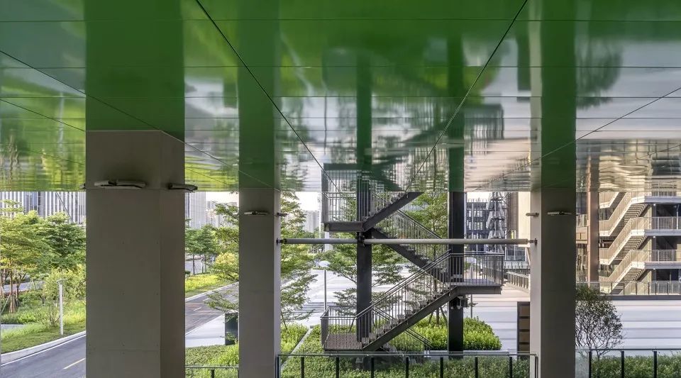 深圳粤港澳青年创业区一期高技派与中国传统建筑文化的碰撞