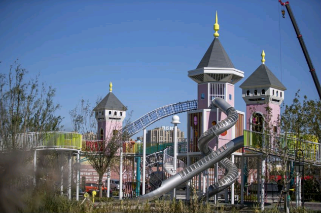 兑现一个理想小镇哈洛小镇二次示范区盛大开放