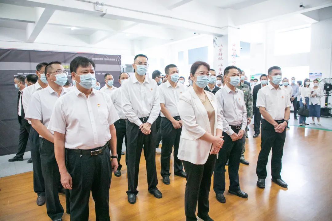 东方组织党员领导干部参观2021年全省党员干部警示教育