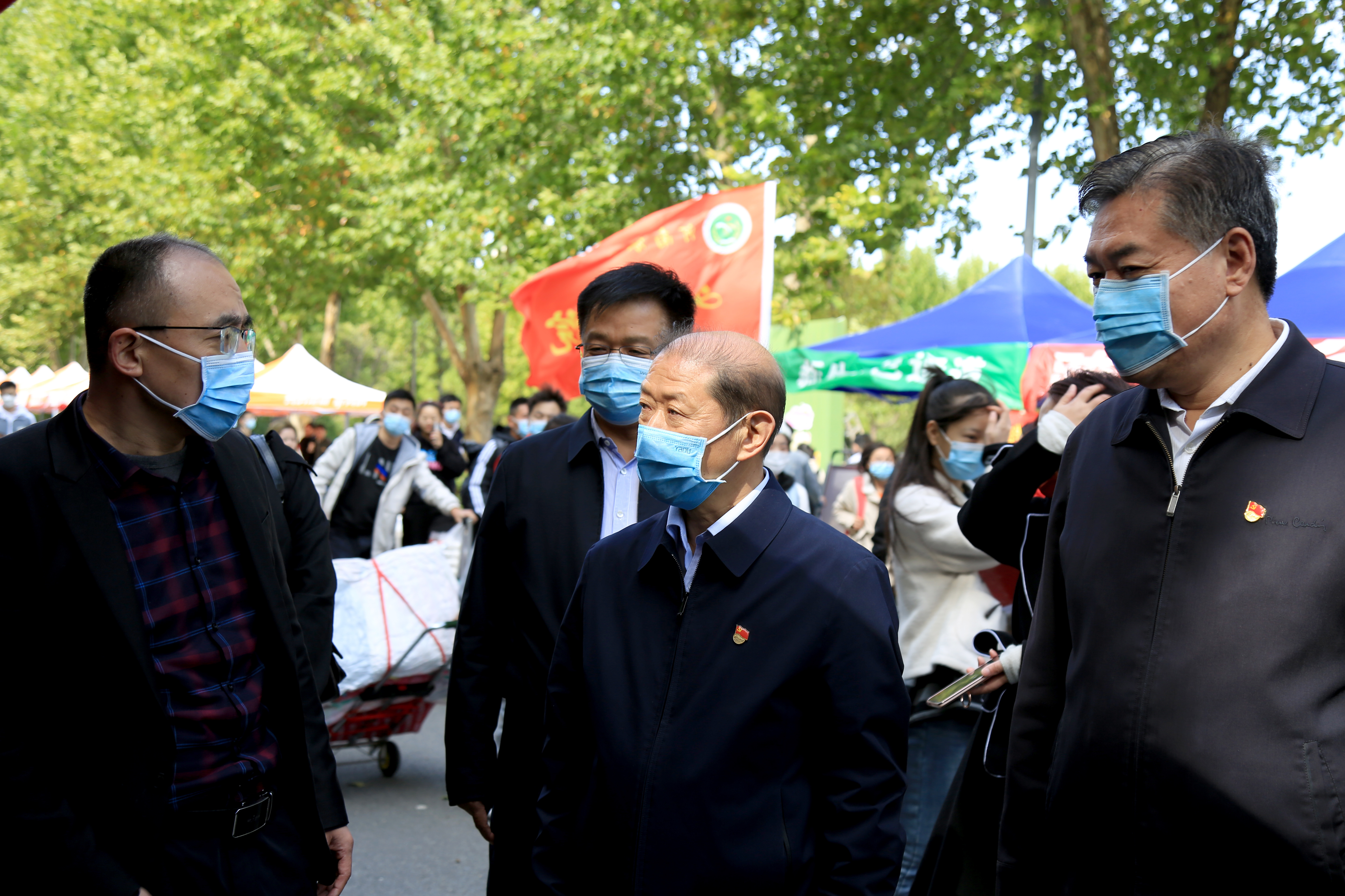 河南农业大学校长介晓磊查看返校复学工作情况