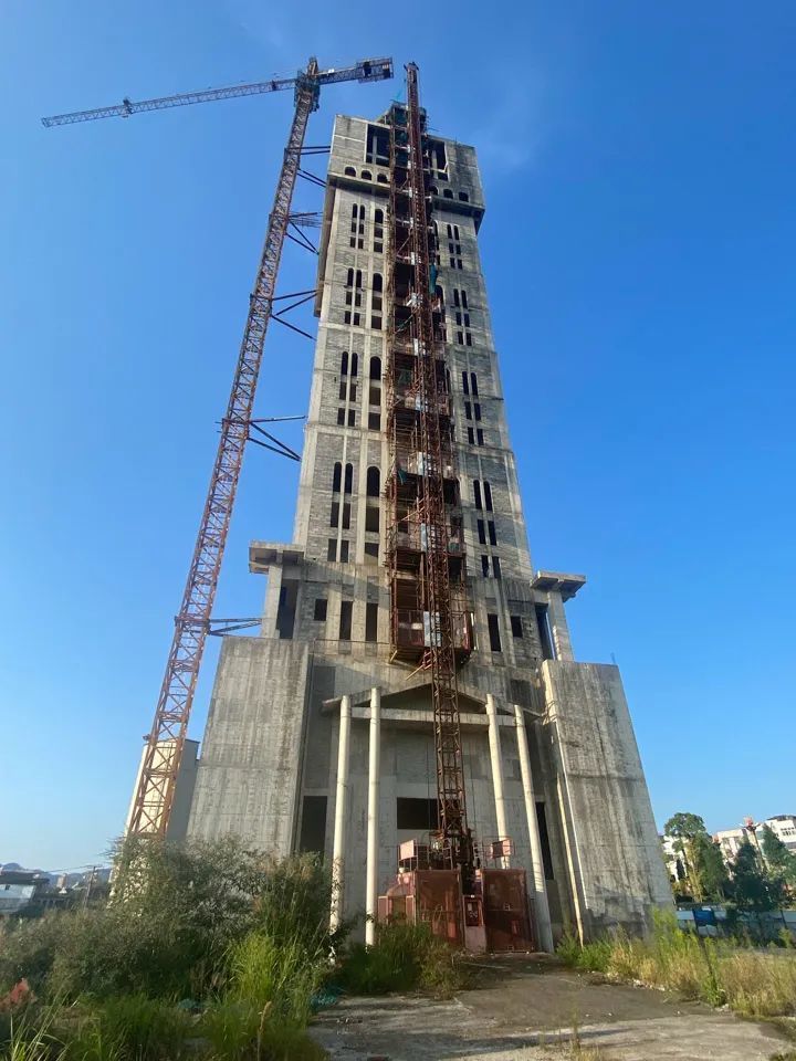 天下第一水司楼被通报后的一年 独山百亿债务何解?(图4) 天下第一水司楼被通报后的一年 独山百亿债务何解?(图4)