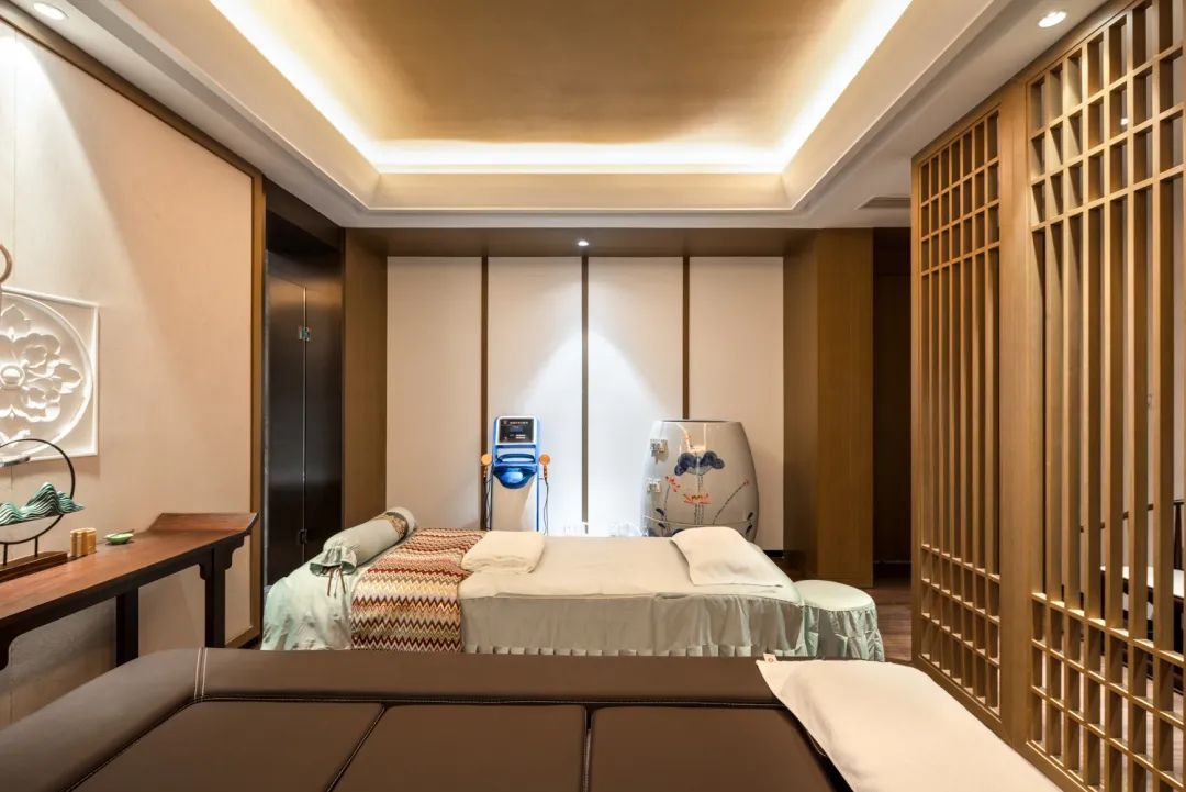 不用飞日本,国内19家温泉酒店,够你泡好几个冬天!_凤凰网