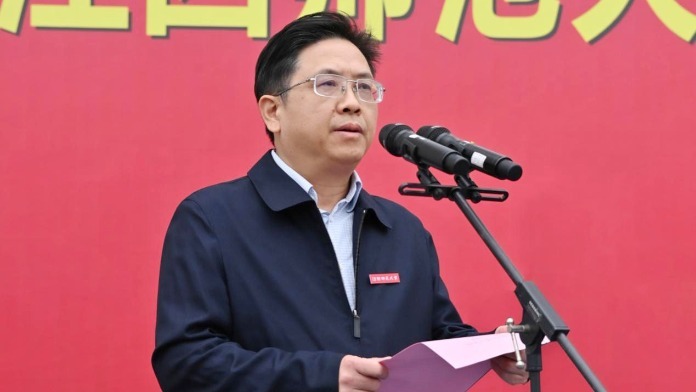 江西师范大学数字产业学院揭牌仪式暨首届新生开学典礼举行