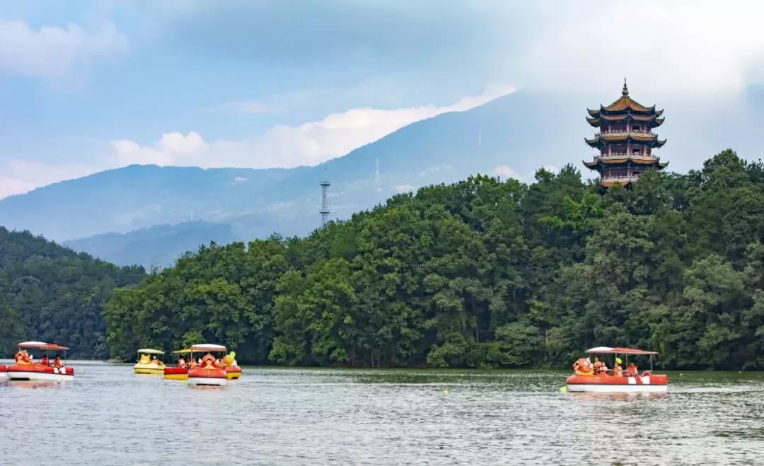 【景区简介】汉中南湖省级风景名胜区,位于汉中市南郑县,是国家aaa级