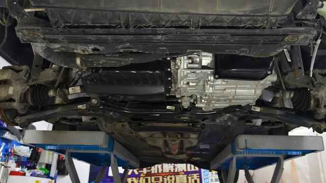 斯柯达与大众的底盘差在哪儿了？可能车标吧