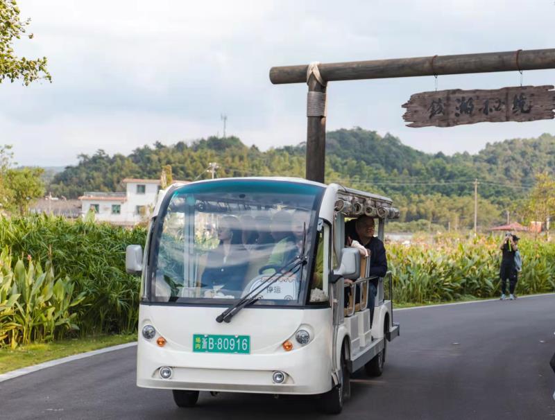 畅游“精特亮” 品读宋韵文化|国际传播大使及网络大V团打卡创智钱湖