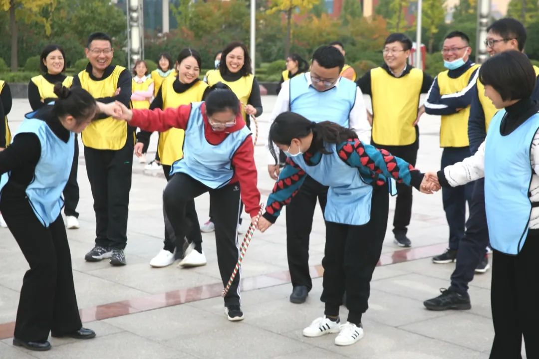 图:一圈到底活动现场