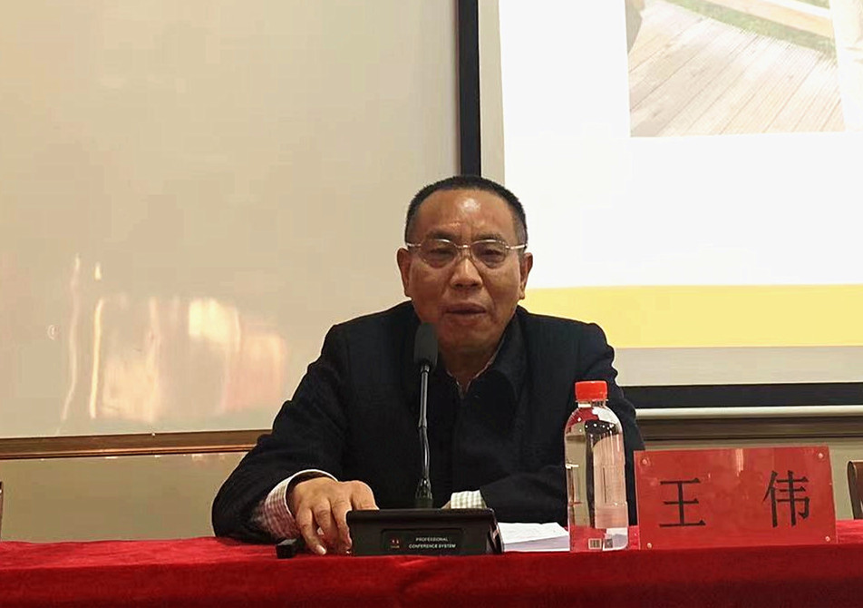 登封市教育局段跃军科长,范占现,张瑞丽副科长,进修学校老师郝瑞丽及