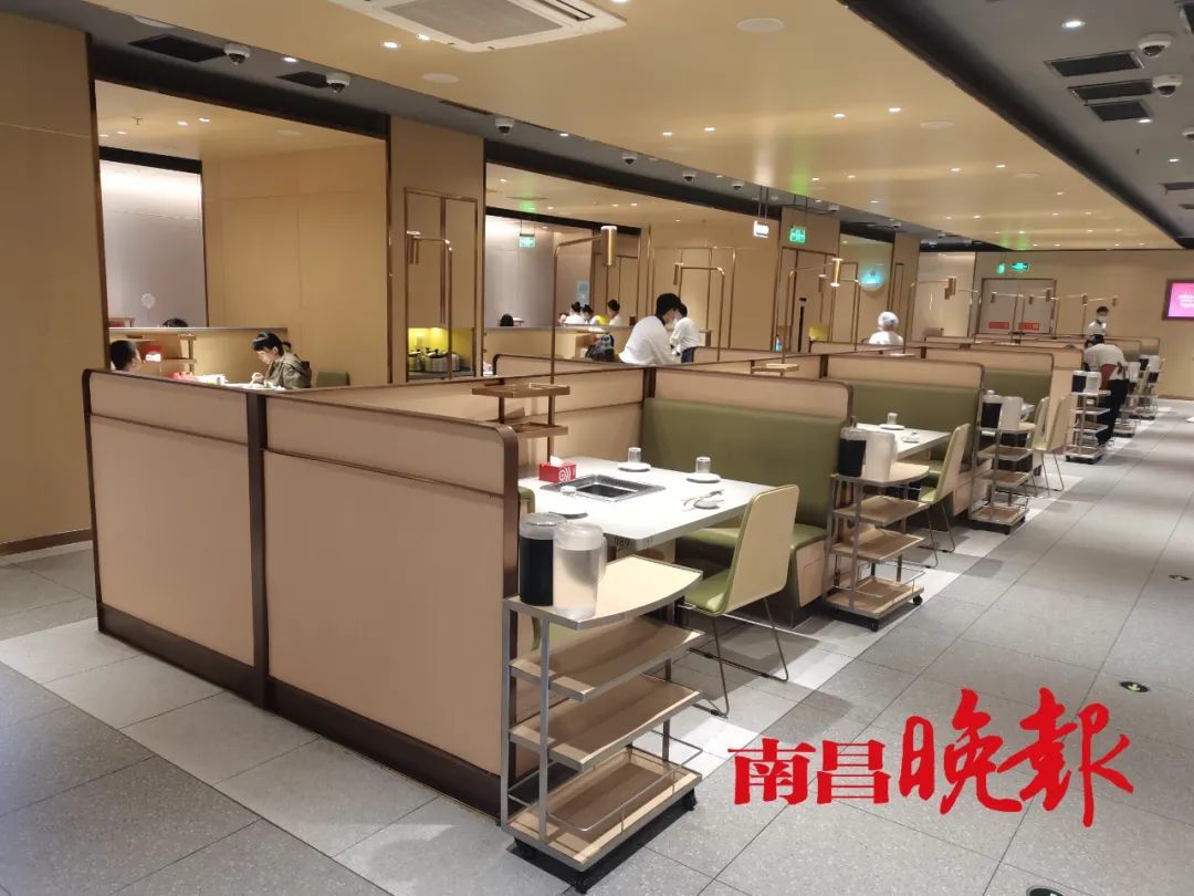 全国关店300家！南昌海底捞情况如何？探访发现…