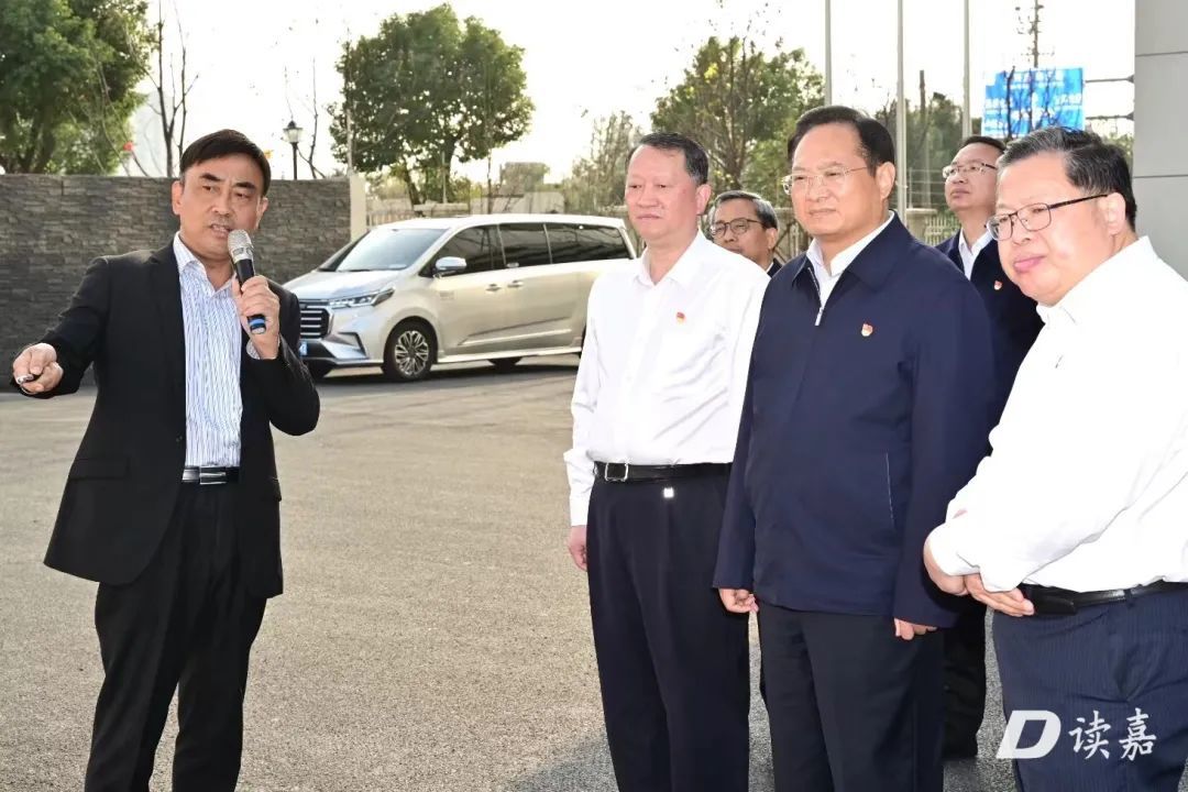 嘉兴市委书记张兵引导现有企业向绿色低碳转型发展