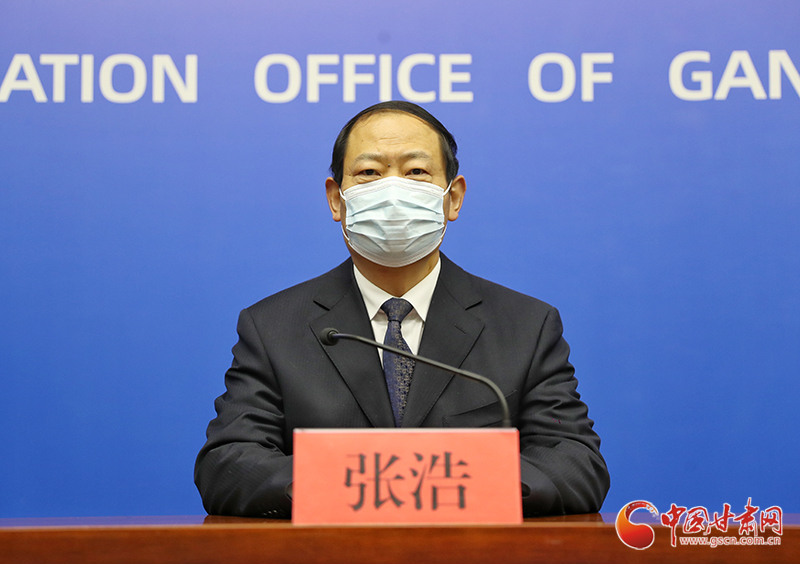 11月6日，甘肃省卫生健康委党组成员、副主任、新闻发言人张浩回答记者提问。