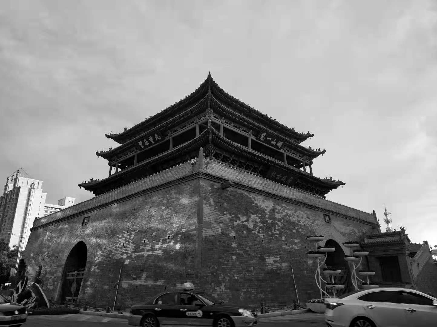 张掖镇远楼曾在清朝初年被焚毁