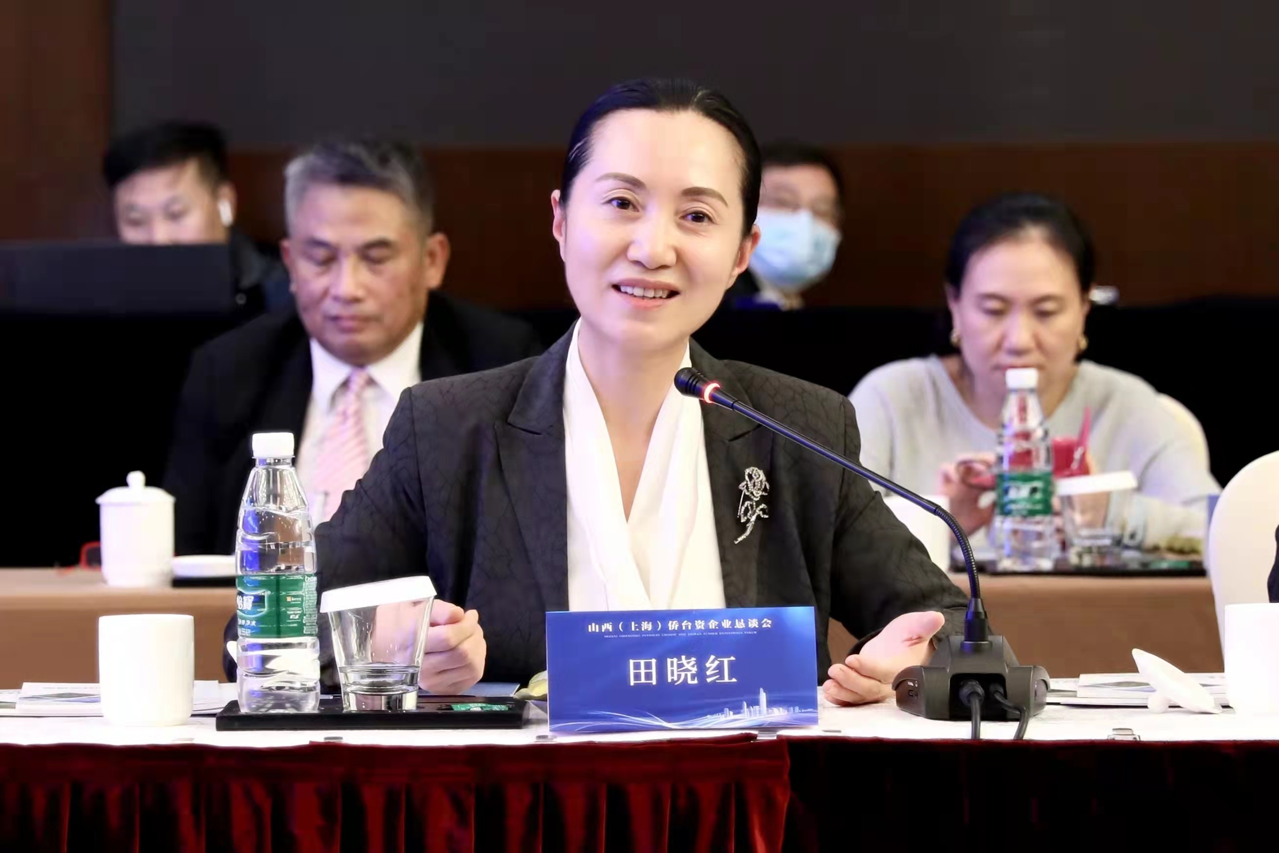 图为丝绸之路国际总商会上海代表处副秘书长田晓红