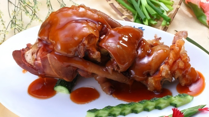 卤牛蹄学会这样做秘制卤汁配方告诉你学会都能开店了