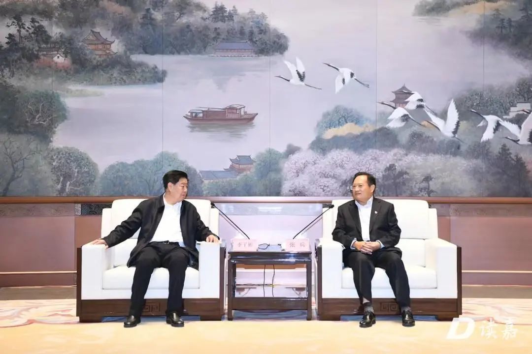 嘉兴市委书记张兵正奋力打造高质量发展的示范地