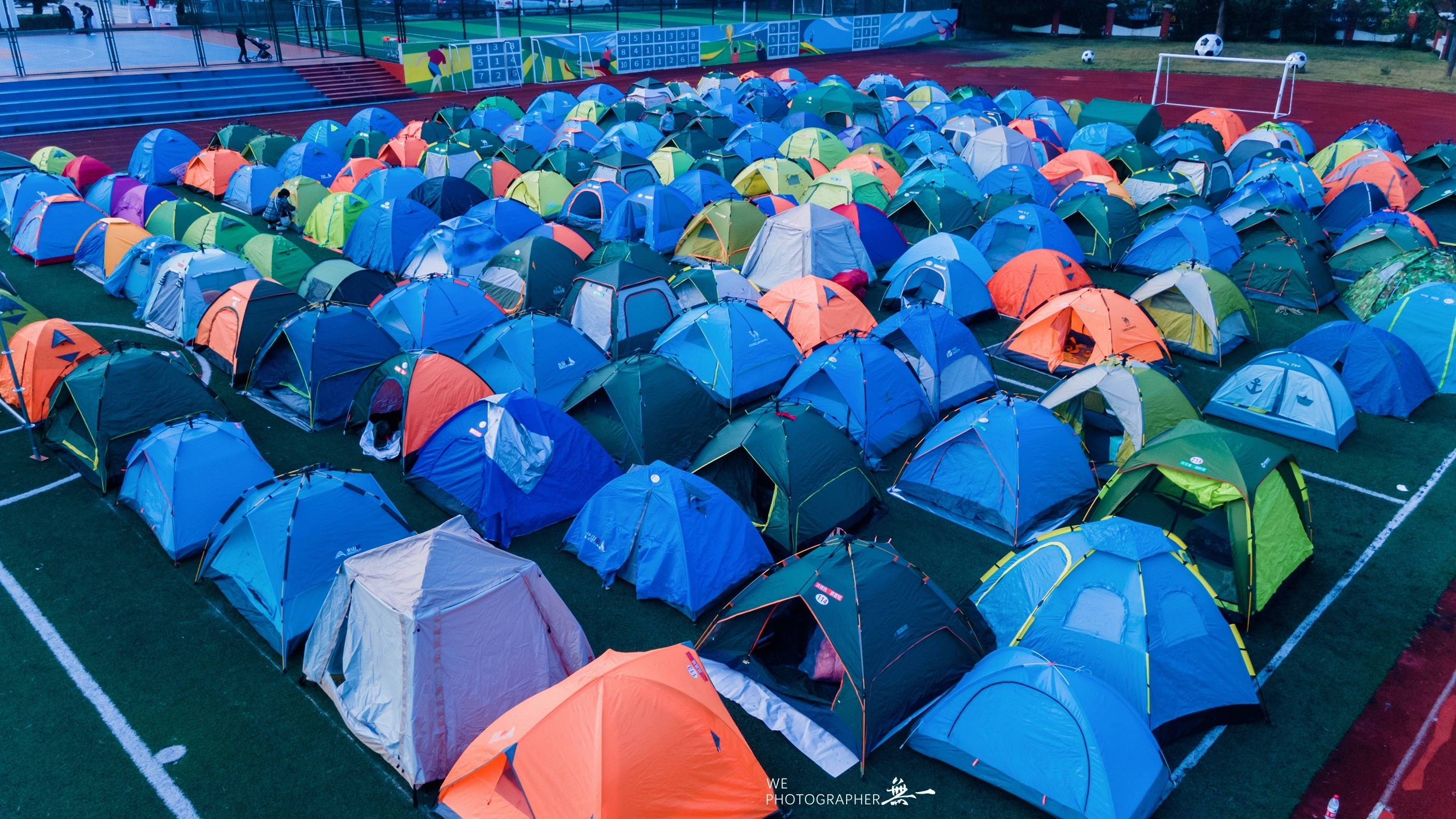 丽水市缙云县紫薇小学举行帐篷音乐节演绎精彩童年