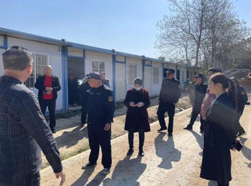 南昌县银三角：八方联动出重拳 打击非法采砂出实效