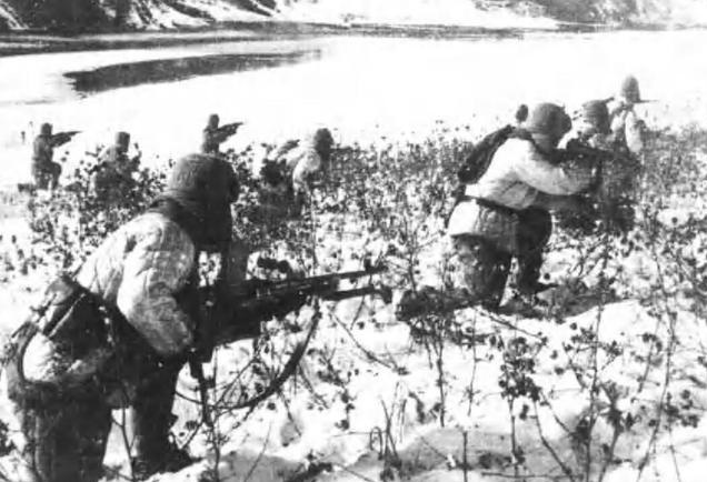 揭秘“轻步兵之王”如何作战 小谈抗美援朝的志愿军步兵战术