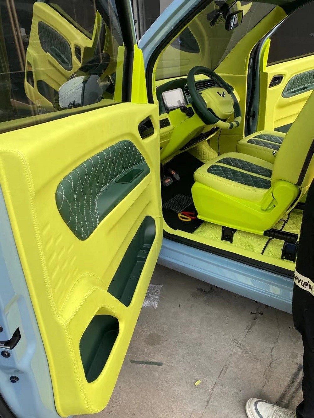 五菱宏光minie改装航空座椅内饰升级