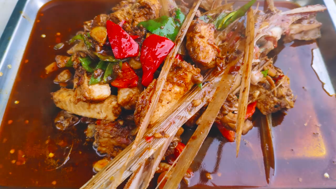 日本常用来做刺身的烟管鱼老刘买了一条红烧味道会好吃吗