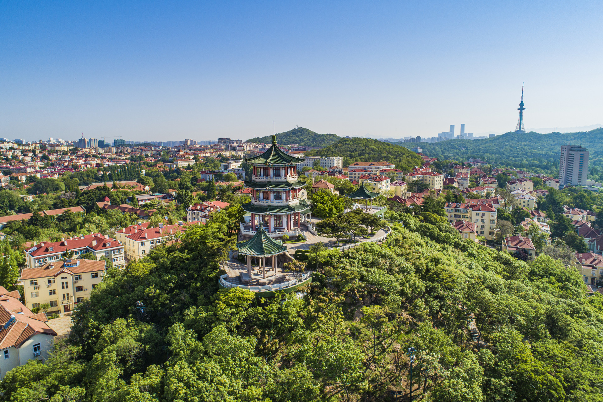 实现你的“出行自由” 吃土人士专用青旅指南来了!