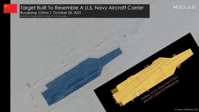 建造沙漠中的美国航母标靶。图源:USNI