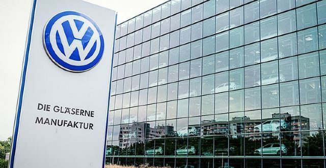 The Transparent Factory of Volkswagen Attractions - Dresden Travel Review  -Travel Guide - Trip.com